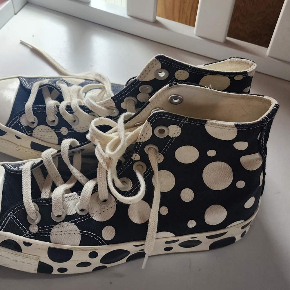 Polka Dot Converse